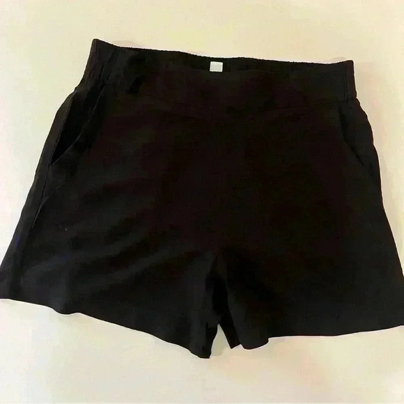 Nine West dressy black shorts with pockets size small RN73277 - Picture 7 of 9